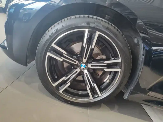 BMW 3 Series — Фото автомобиля 22
