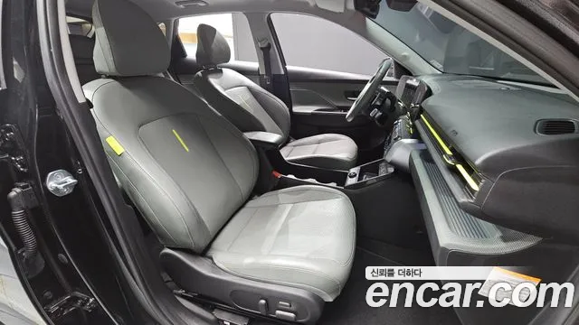 Hyundai Kona SX2 — Фото автомобиля 15