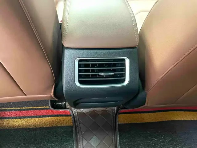 Geely Vision X6 — Фото автомобиля 11