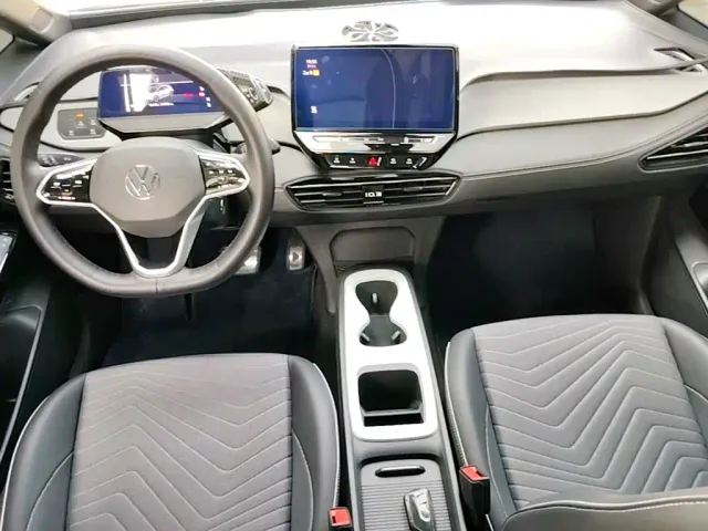 Volkswagen ID.3 — Фото автомобиля 9