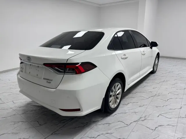 Toyota Corolla — Фото автомобиля 14