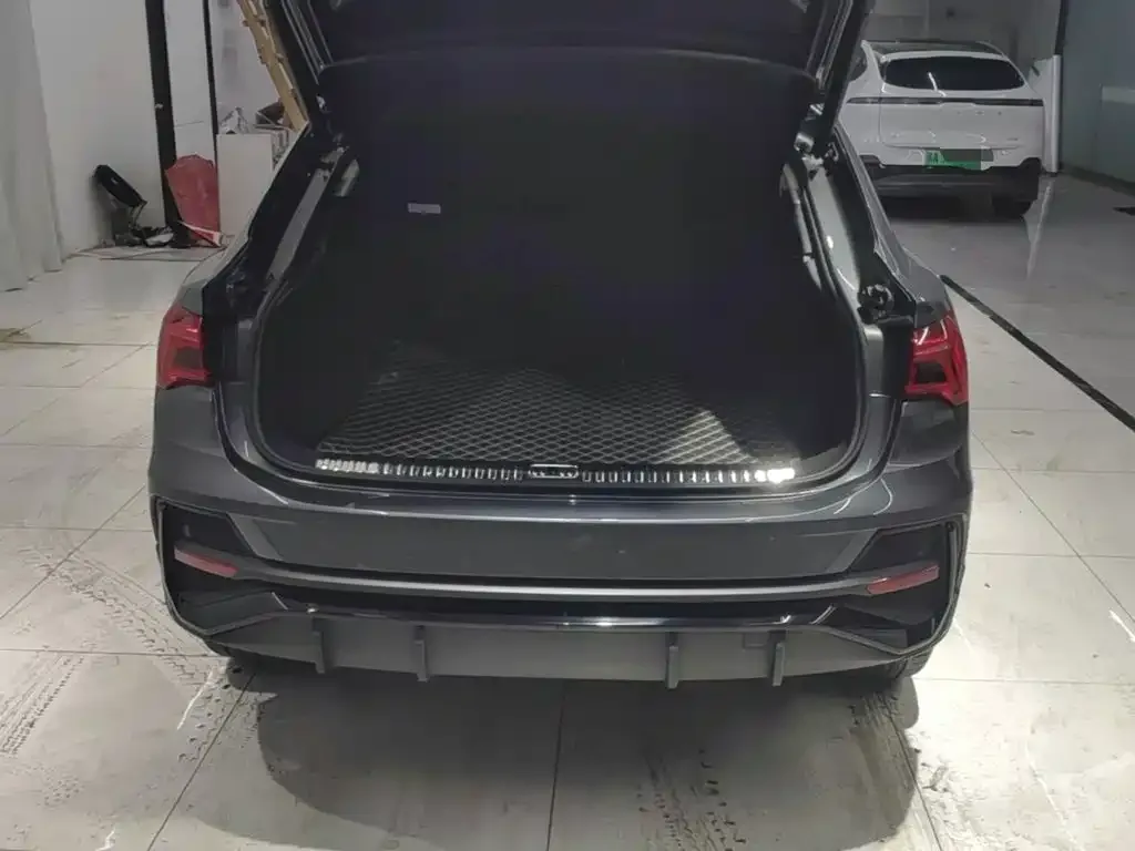 Audi Audi Q3 Sportback 2022 40 TFSI Fashion — Фото автомобиля 18