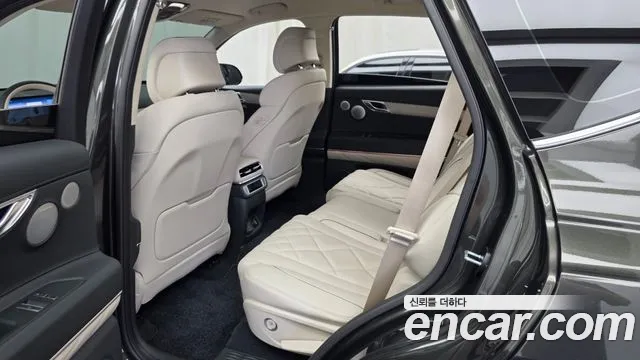 Genesis GV80 2.5T Бензин AWD — Фото автомобиля 26