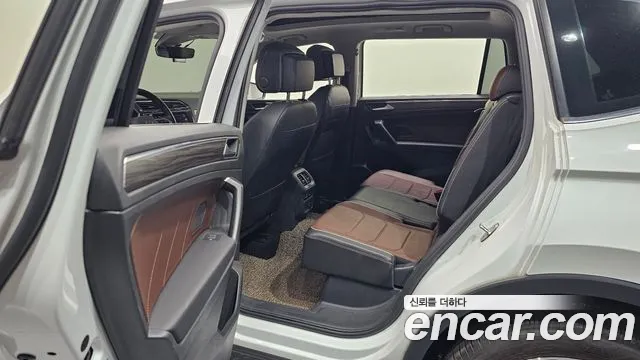 Volkswagen Tiguan — Фото автомобиля 26
