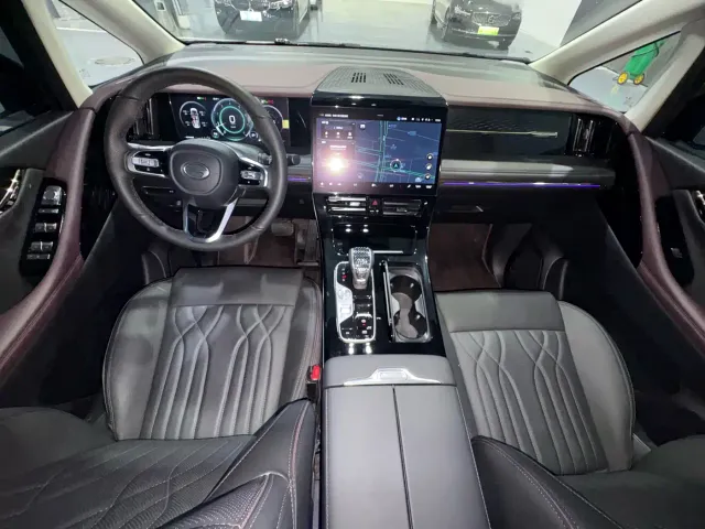 GAC Trumpchi M8 — Фото автомобиля 5