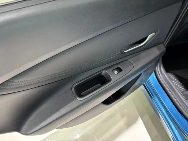 Hyundai Elantra — Фото автомобиля 17