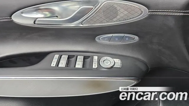 Genesis GV70 Electrified GV70 — Фото автомобиля 28