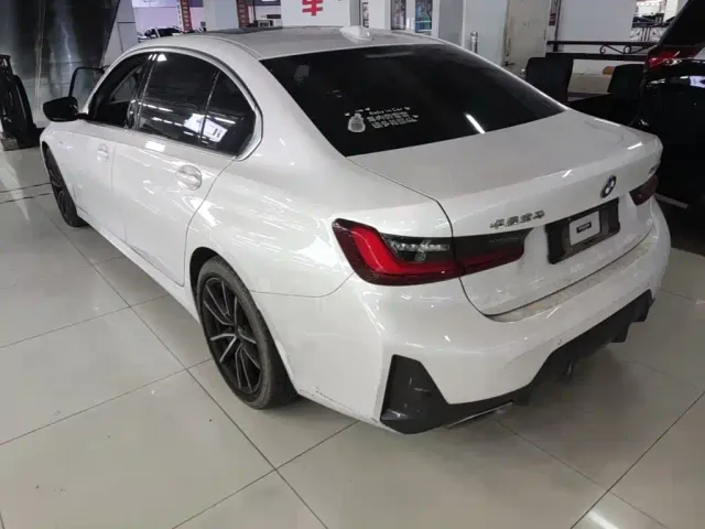 BMW 3 Series — Фото автомобиля 4