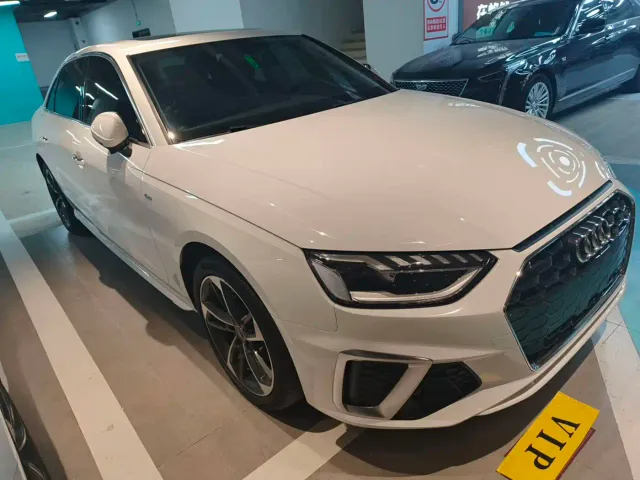 Audi A4L — Фото автомобиля 3