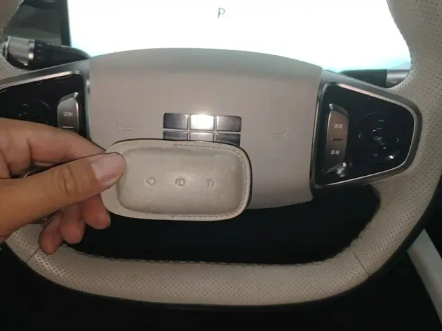 Geely Galaxy E8 — Фото автомобиля 8