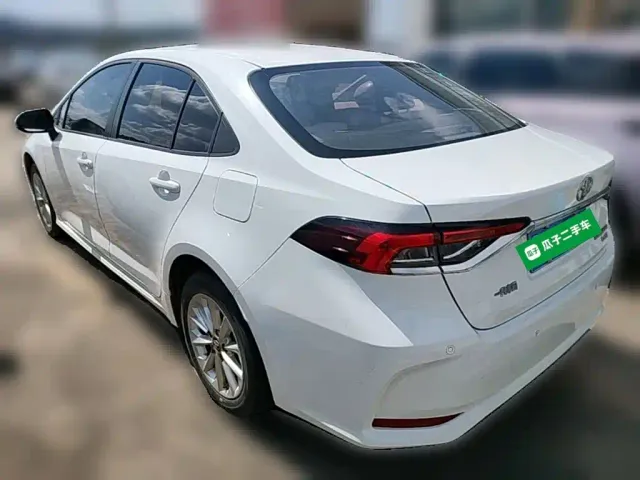 Toyota Corolla — Фото автомобиля 24