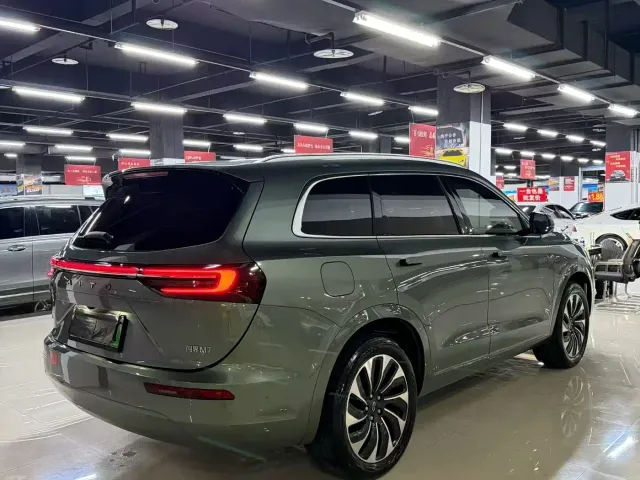 Aito M7 — Фото автомобиля 9
