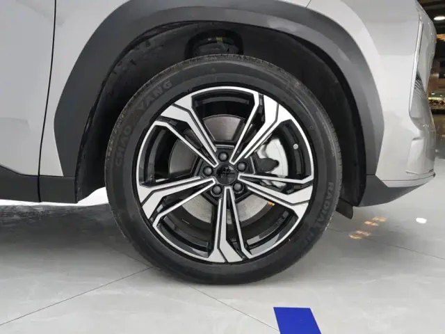 Geely Galaxy L7 — Фото автомобиля 6