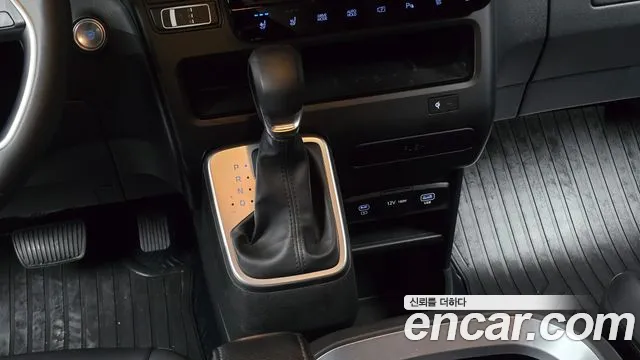Hyundai Staria — Фото автомобиля 12