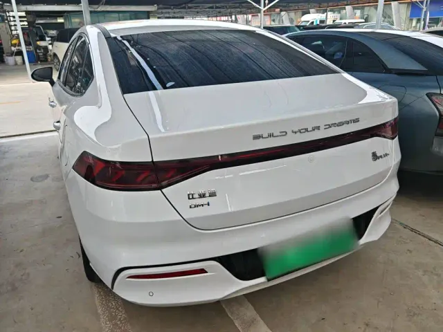 BYD Qin PLUS — Фото автомобиля 9