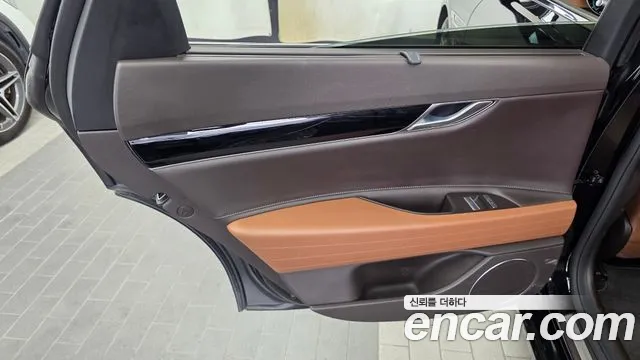 Genesis G80 RG3 — Фото автомобиля 14