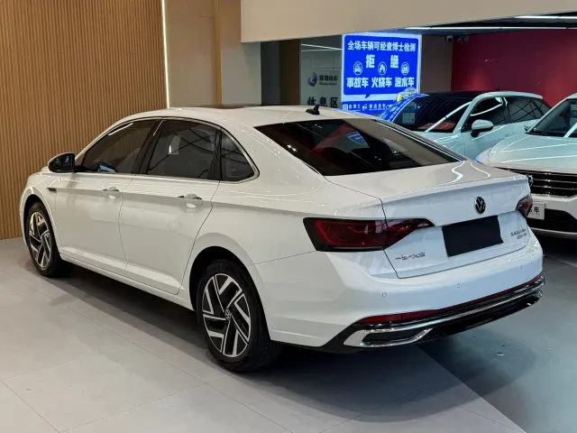 Volkswagen Sagitar — Фото автомобиля 19