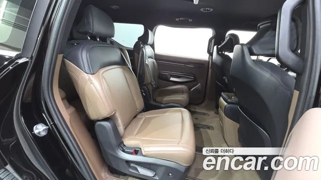Kia EV9 — Фото автомобиля 18