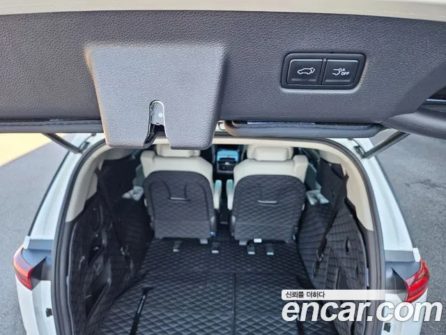 Kia Canival Carnival 4 поколение Бензин 7 мест Signature — Фото автомобиля 16