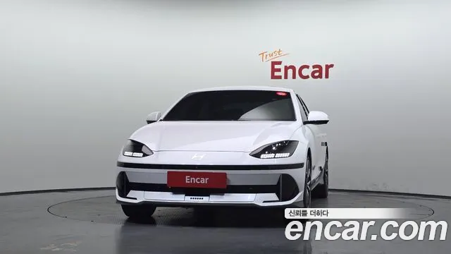 Hyundai Ioniq 6 — Фото автомобиля 3