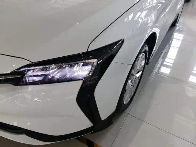 Buick Velite 6 — Фото автомобиля 23