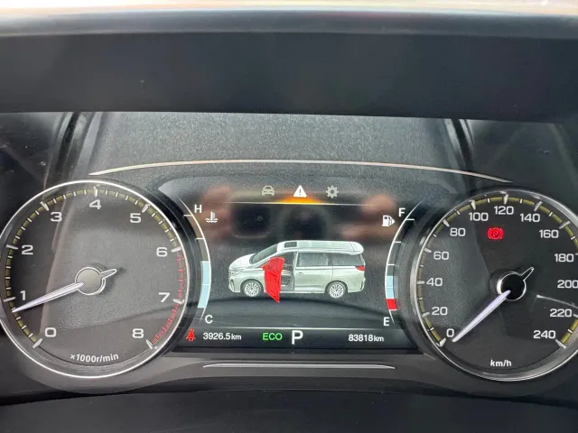 GAC Trumpchi M8 — Фото автомобиля 15