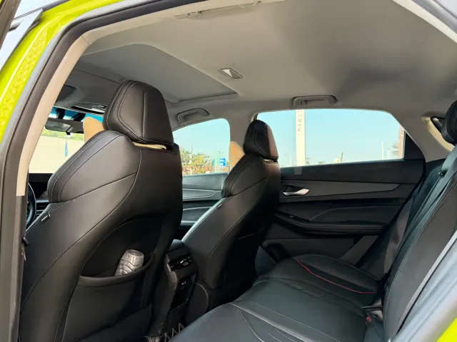 Geely Binrui — Фото автомобиля 14