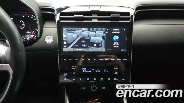 Hyundai Tucson Tucson (NX4) Бензин 1.6 турбо 2WD — Фото автомобиля 26