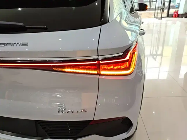 BYD Yuan PLUS — Фото автомобиля 7