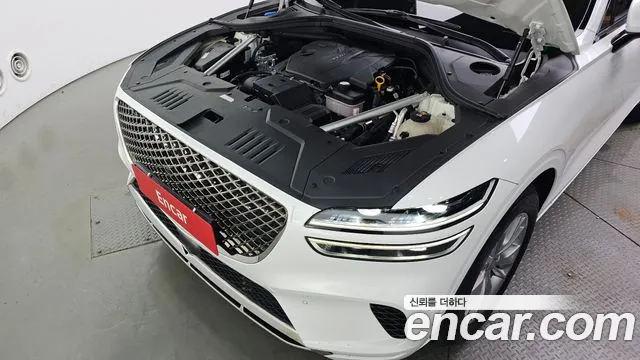 Genesis GV70 — Фото автомобиля 9