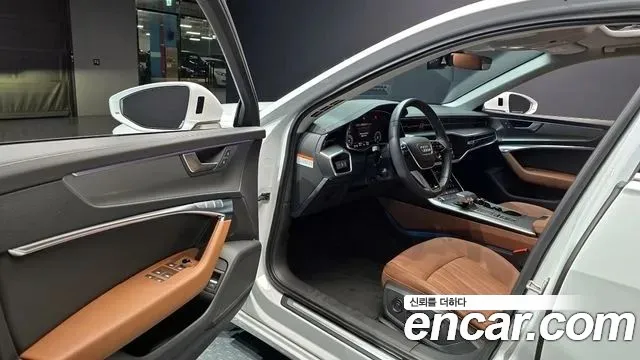 Audi A6 C8 — Фото автомобиля 11