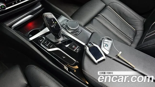 BMW 5-Series — Фото автомобиля 5