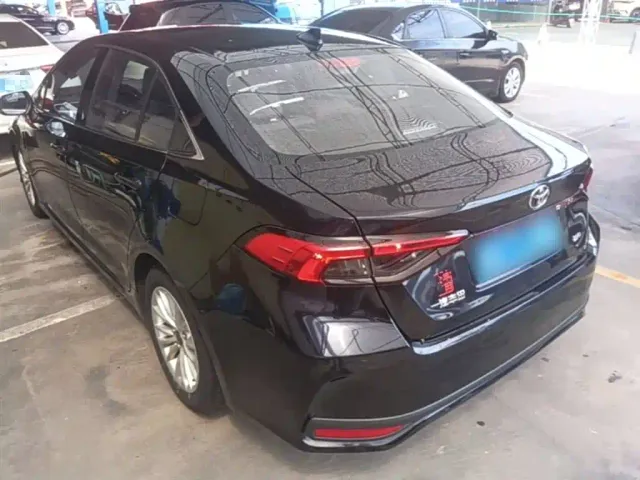 Toyota Allion — Фото автомобиля 4