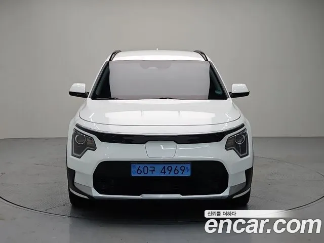 Kia Niro — Фото автомобиля 2