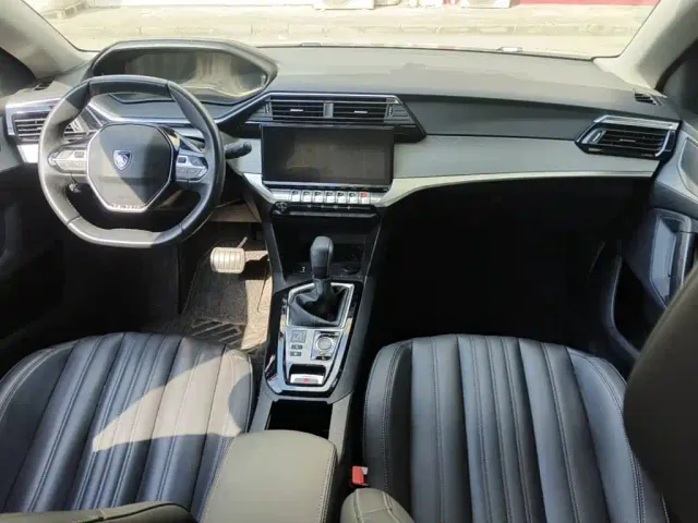 Peugeot 408 — Фото автомобиля 12
