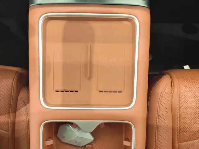 BYD FangChengBao Titanium 7 — Фото автомобиля 13