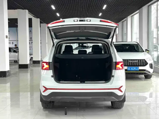 Jetta VS7 — Фото автомобиля 17