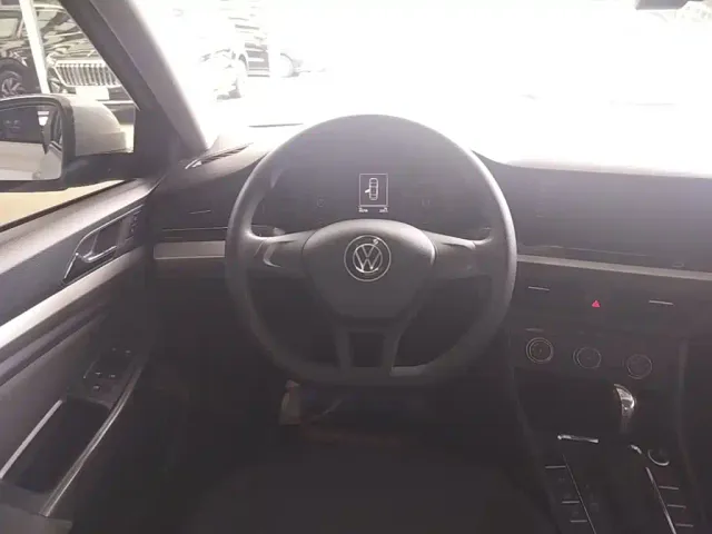 Volkswagen Bora — Фото автомобиля 10