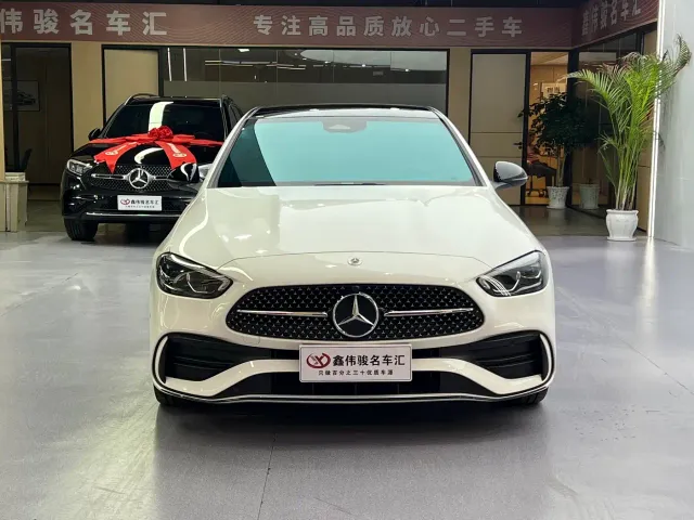 Mercedes-Benz C-Class — Фото автомобиля 3