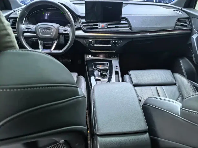 Audi Q5L — Фото автомобиля 7