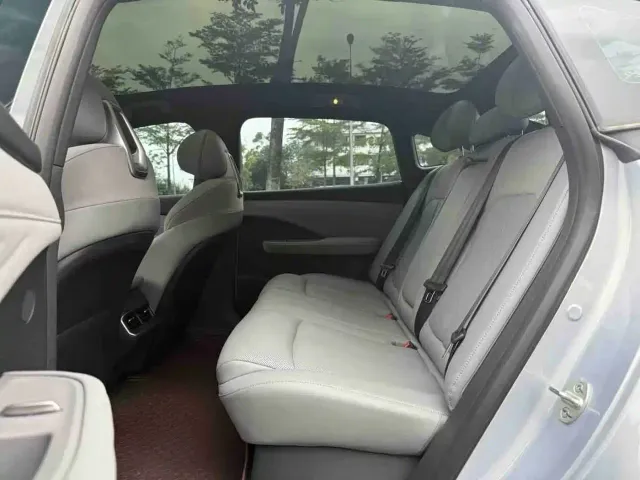 Nissan N7 — Фото автомобиля 8