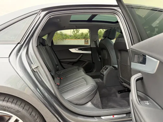 Audi A4L — Фото автомобиля 17