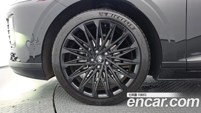 Hyundai Grandeur GN7 — Фото автомобиля 5