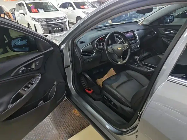 Chevrolet Malibu XL — Фото автомобиля 15