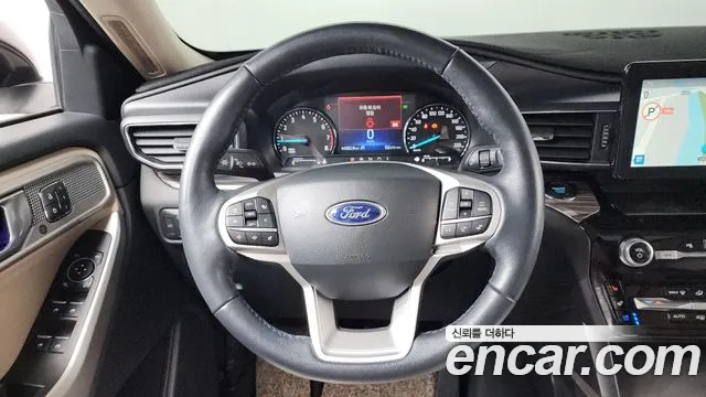 Ford Explorer Explorer 6 поколение — Фото автомобиля 13