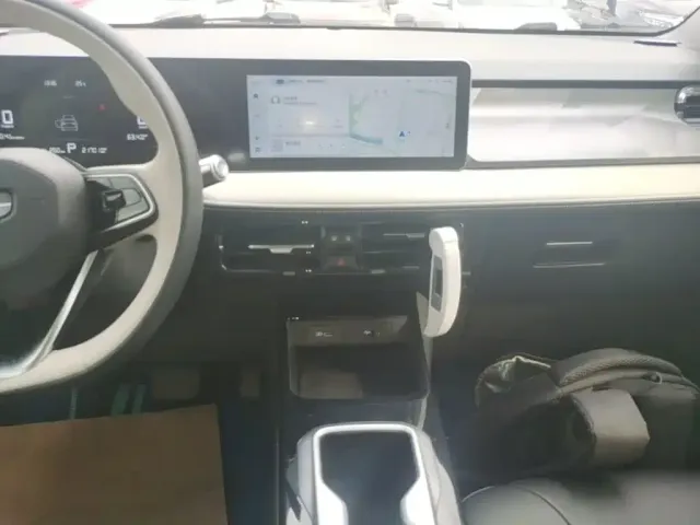 Geely Geometry E Firefly — Фото автомобиля 12