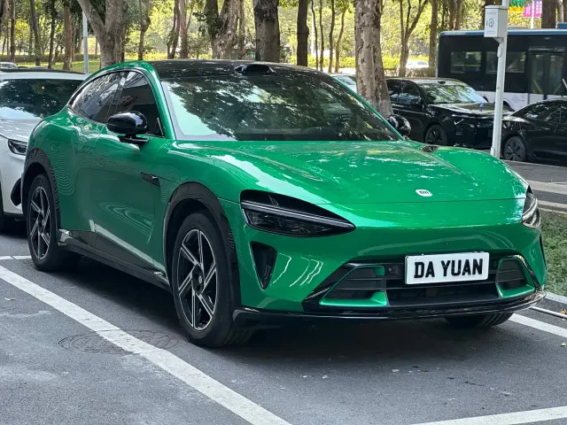 Xiaomi SU7 — Фото автомобиля 3