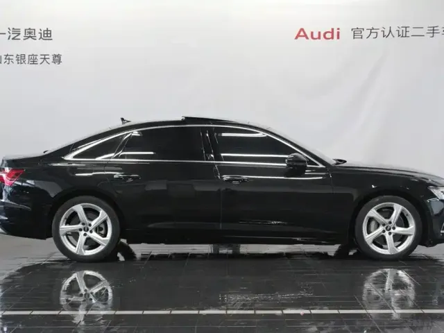 Audi A6L — Фото автомобиля 4
