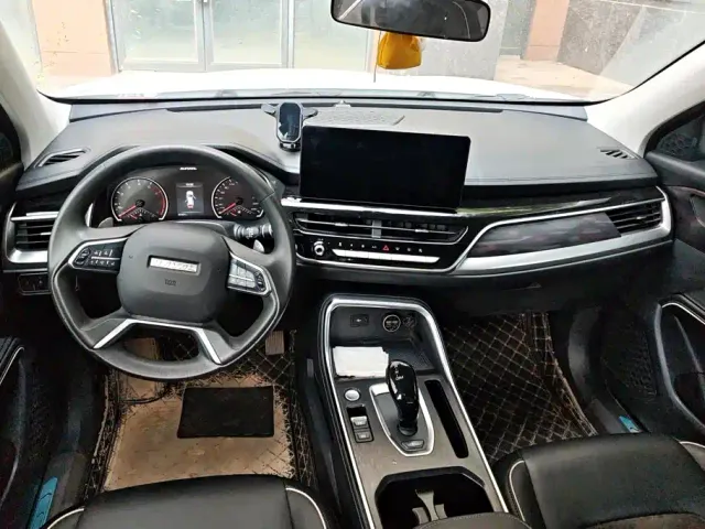 Haval H6 — Фото автомобиля 12