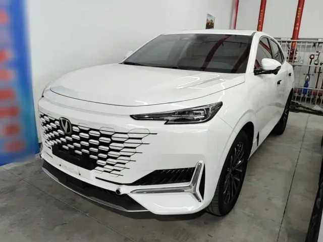 Фотография автомобиля — Changan UNI-K